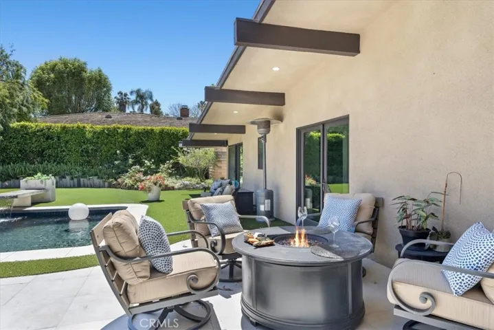 10 Wildhorse Lane, Rolling Hills Estates, California 90274