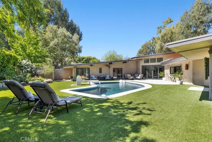 10 Wildhorse Lane, Rolling Hills Estates, California 90274