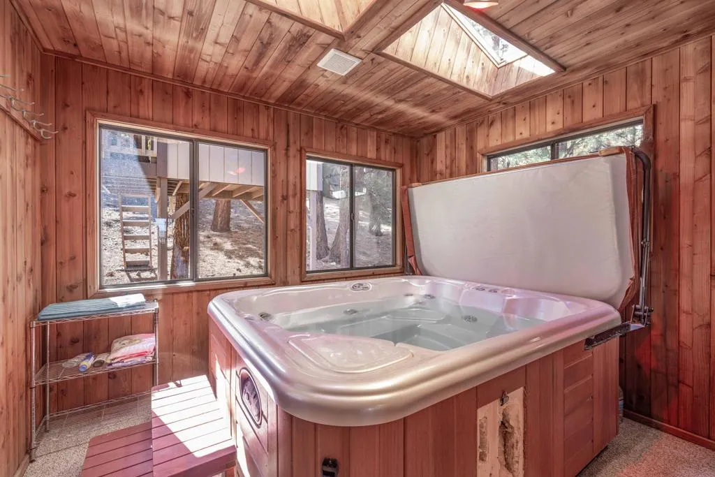 1411 Klamath Road, Big Bear, California 92314 home-pic-27