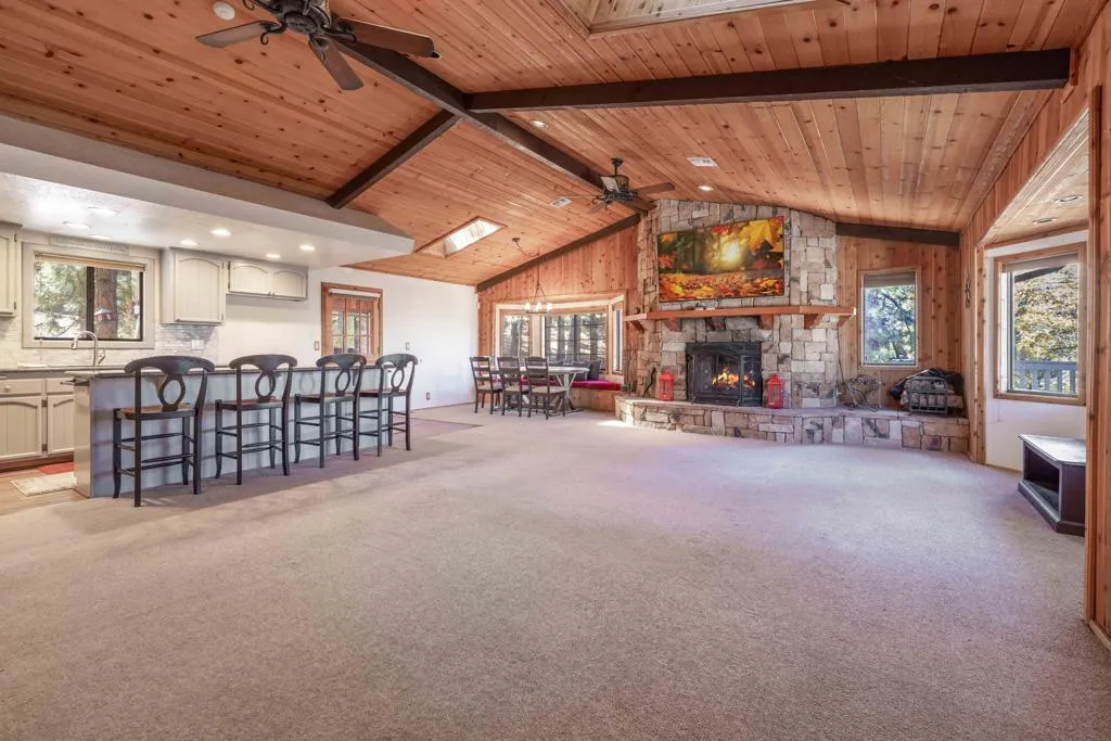1411 Klamath Road, Big Bear, California 92314 home-pic-18