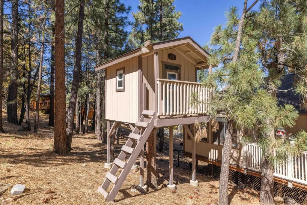 1411 Klamath Road, Big Bear, California 92314 home-pic-14