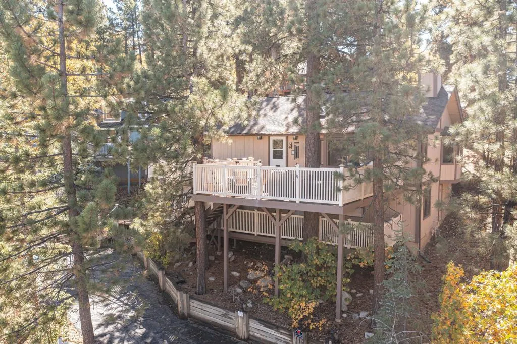 1411 Klamath Road, Big Bear, California 92314 home-pic-0