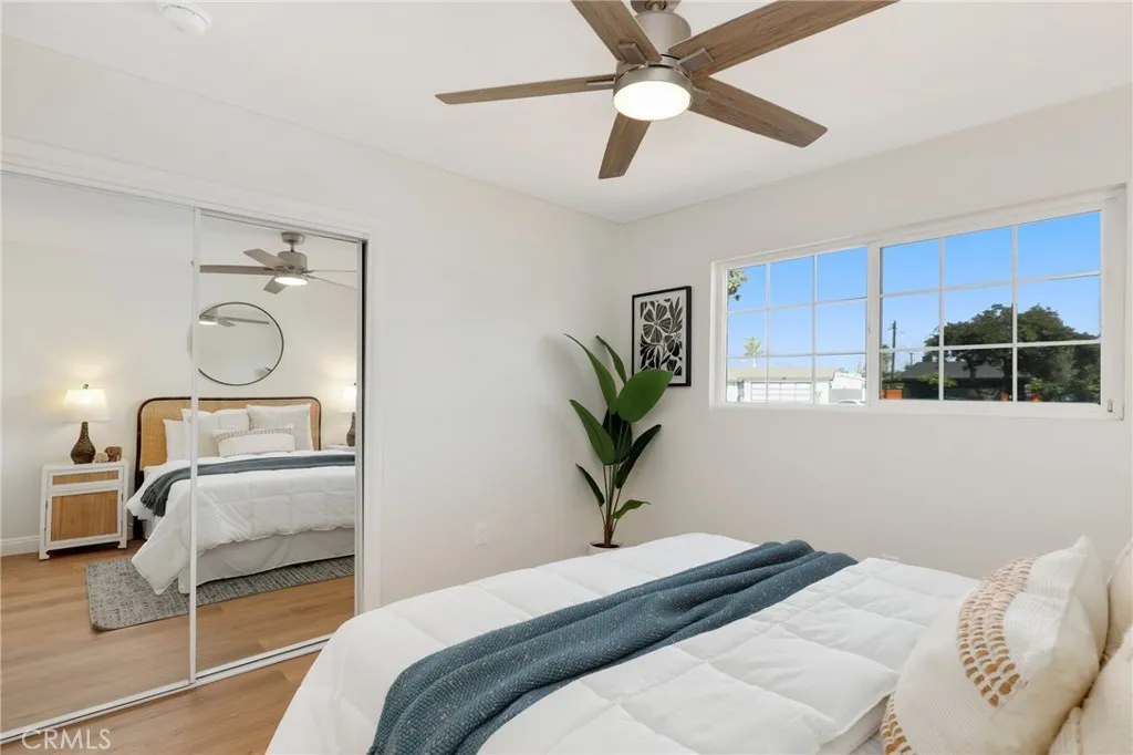 1313 N Crestlane Place, Anaheim, California 92805 home-pic-18