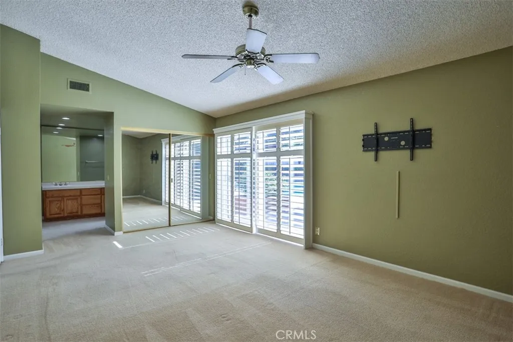 1556 Gary, Redlands, California 92374 home-pic-14