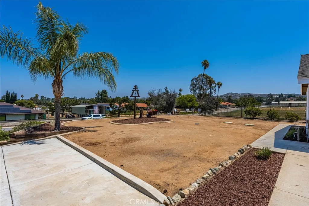 16481 Valle Vista Way, Riverside, California 92506 home-pic-69