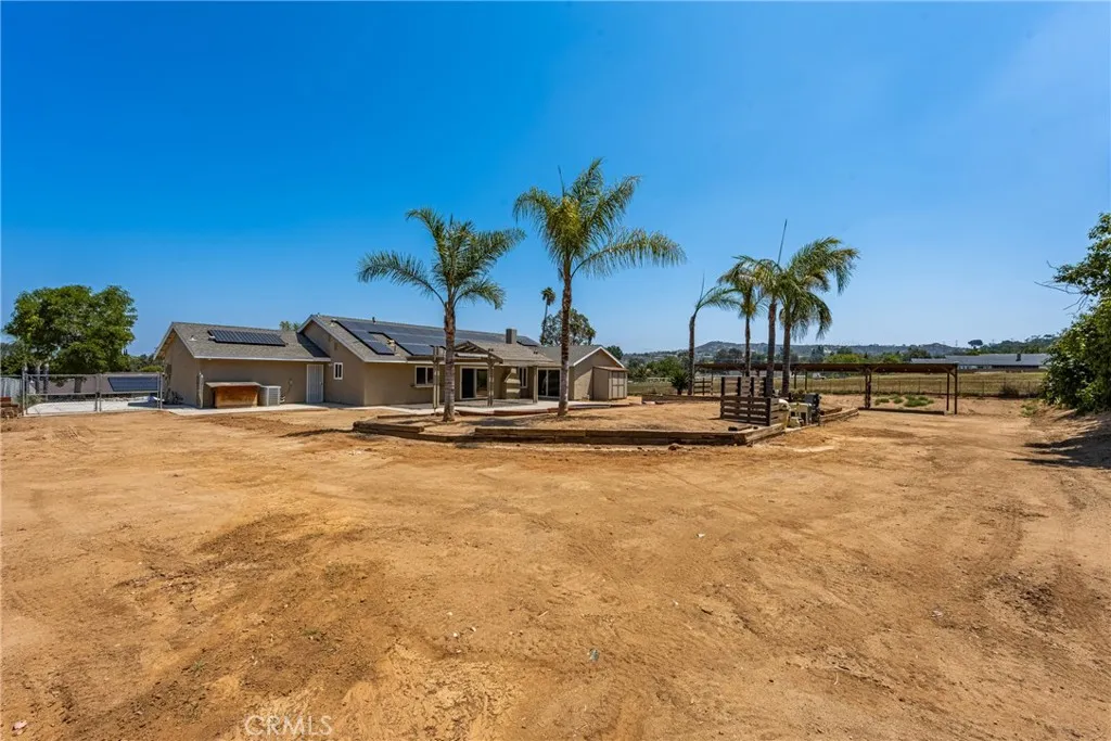 16481 Valle Vista Way, Riverside, California 92506 home-pic-52