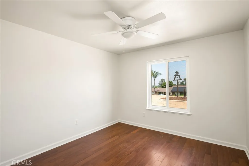 16481 Valle Vista Way, Riverside, California 92506 home-pic-35