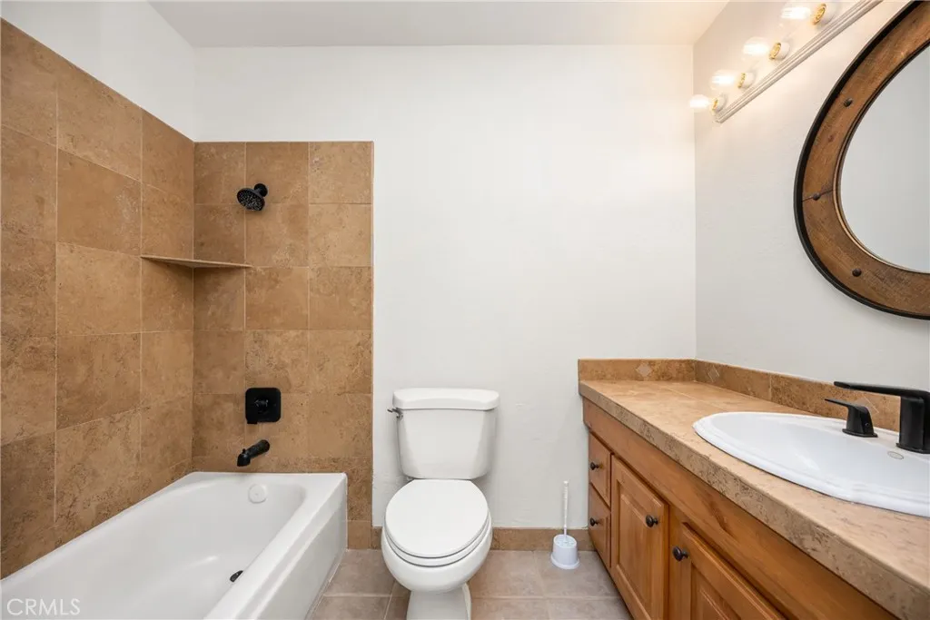 16481 Valle Vista Way, Riverside, California 92506 home-pic-27
