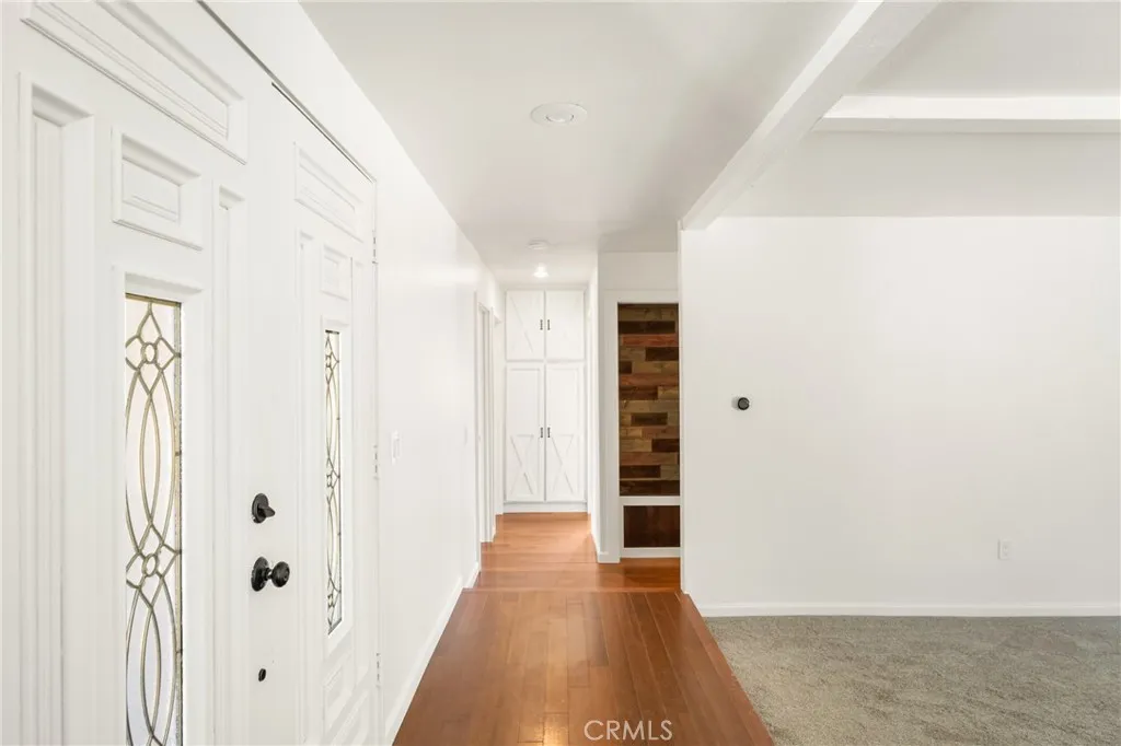 16481 Valle Vista Way, Riverside, California 92506 home-pic-24