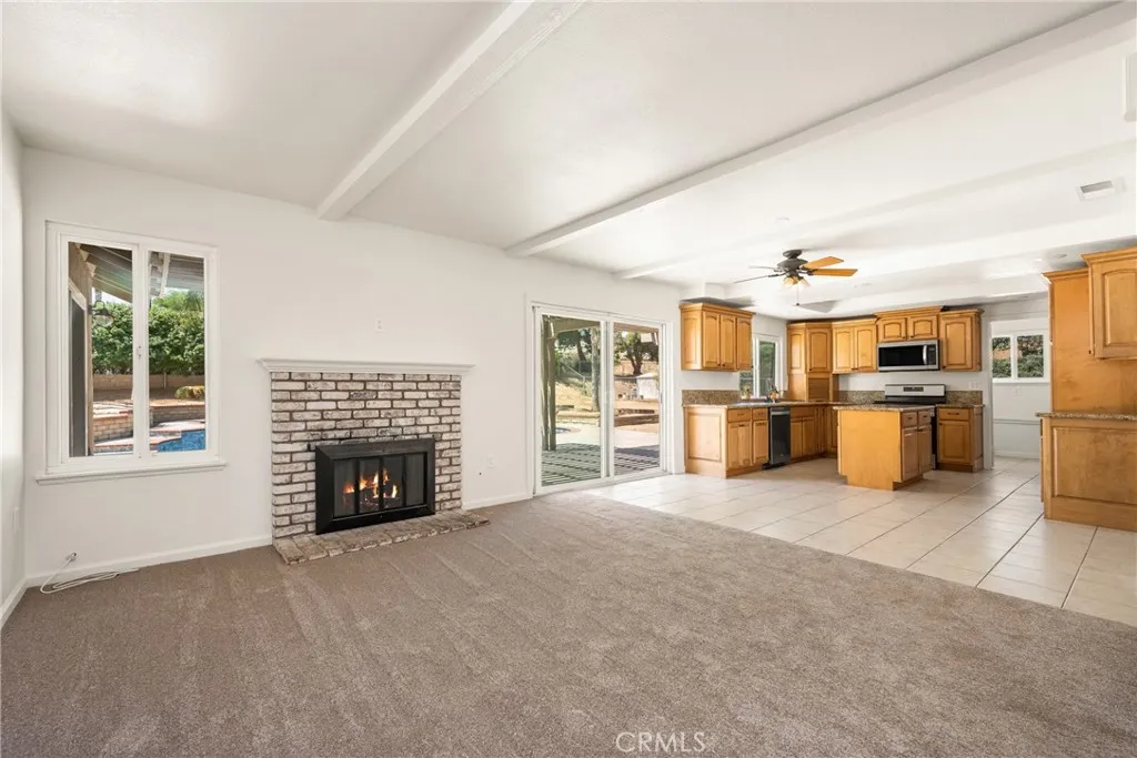 16481 Valle Vista Way, Riverside, California 92506 home-pic-9