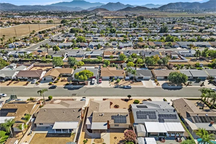 27105 Bottlebrush Lane, Menifee, California 92586