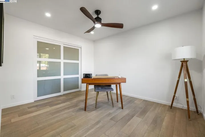 2203 Sherry, Livermore, California 94550-5727