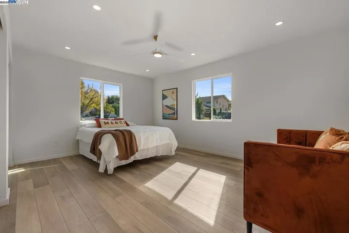 2203 Sherry, Livermore, California 94550-5727
