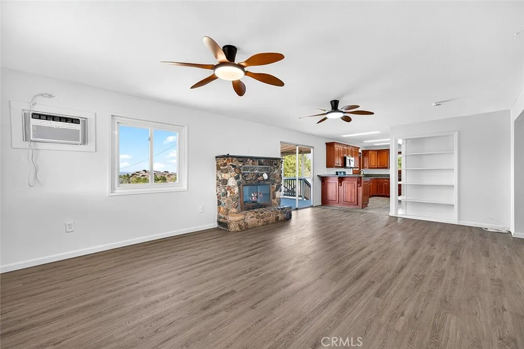 23560 Gunther Road, Menifee, California 92585 home-pic-15