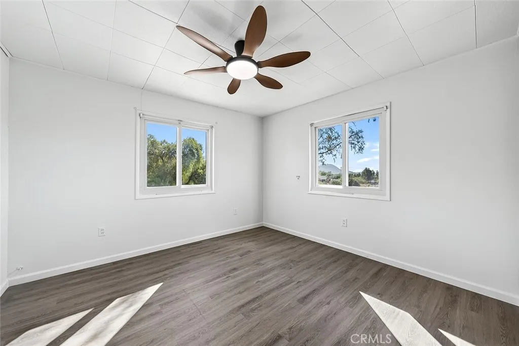 23560 Gunther Road, Menifee, California 92585 home-pic-23