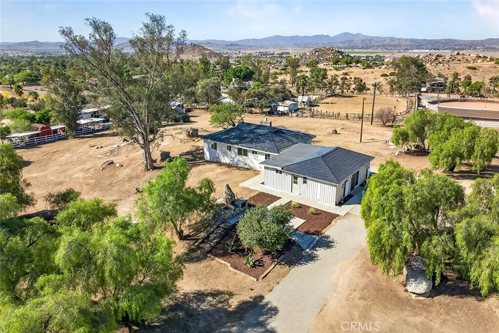 23560 Gunther Road, Menifee, California 92585 home-pic-66