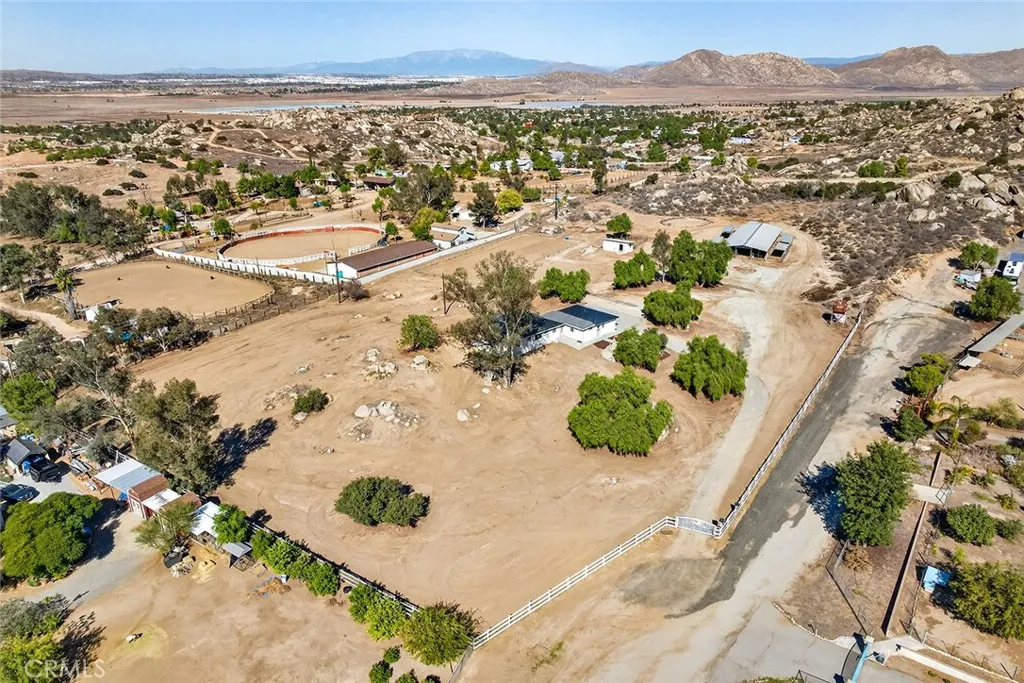 23560 Gunther Road, Menifee, California 92585 home-pic-67