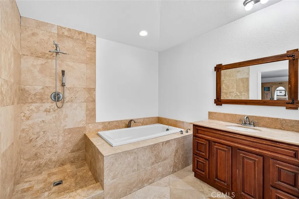 23560 Gunther Road, Menifee, California 92585 home-pic-22