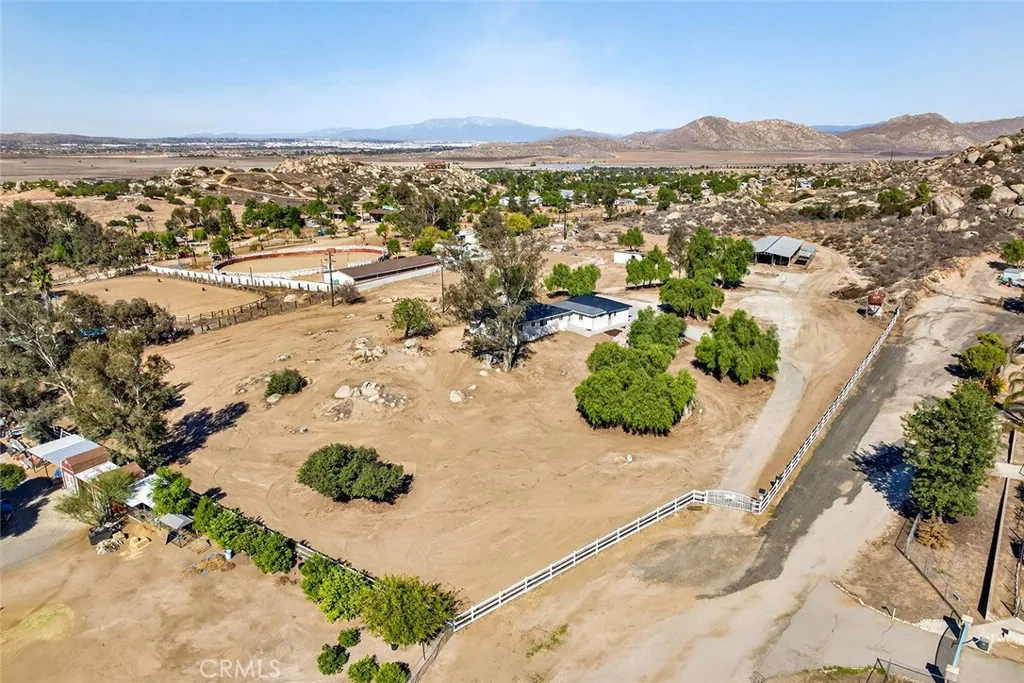 23560 Gunther Road, Menifee, California 92585 home-pic-63