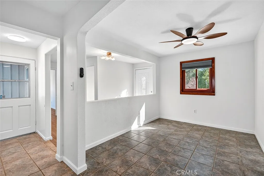 23560 Gunther Road, Menifee, California 92585 home-pic-6