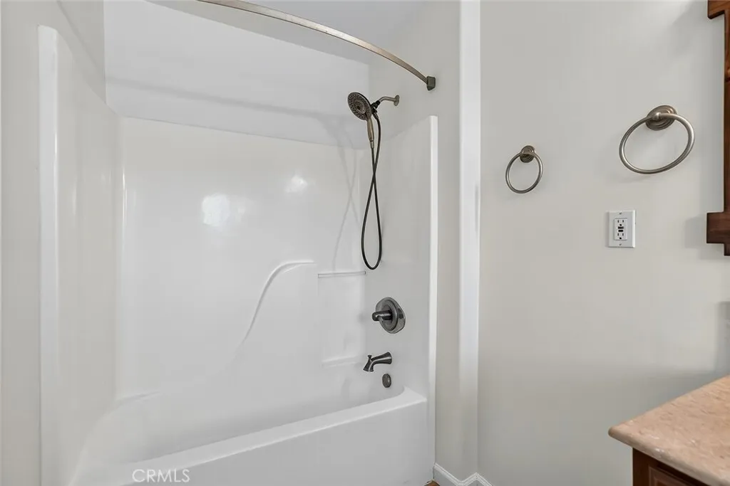 23560 Gunther Road, Menifee, California 92585 home-pic-26