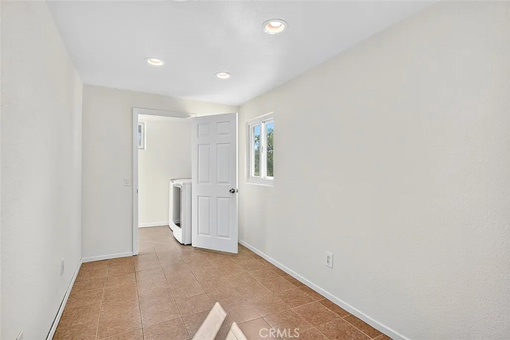 23560 Gunther Road, Menifee, California 92585 home-pic-29