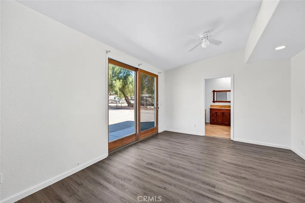 23560 Gunther Road, Menifee, California 92585 home-pic-18