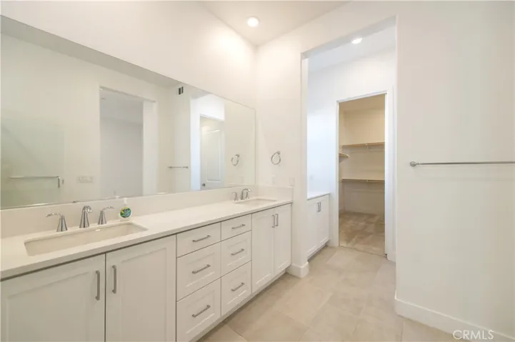 423 Flycatcher, Irvine, California 92618