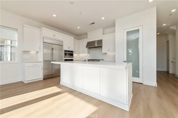 423 Flycatcher, Irvine, California 92618