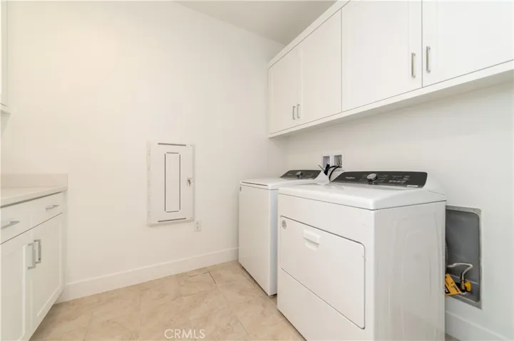 423 Flycatcher, Irvine, California 92618