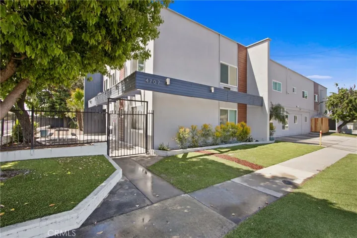 4707 Rosemead Blvd, Pico Rivera, California 90660