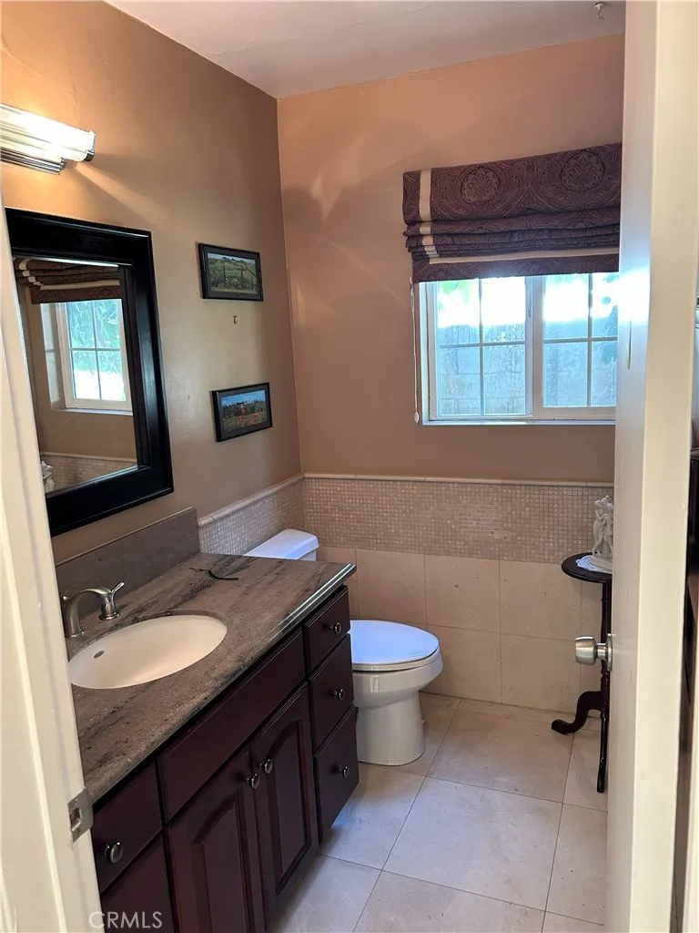 12512 Sandycreek Lane, Cerritos, California 90703 home-pic-12