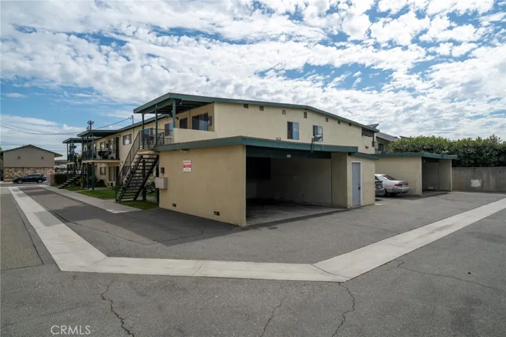 6041 Fullerton Avenue, Buena Park, California 90621