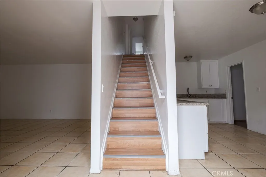 3771 Harvill Lane, Riverside, California 92503 home-pic-27