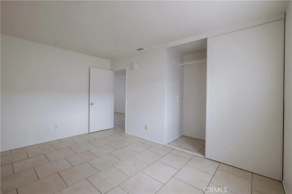 3771 Harvill Lane, Riverside, California 92503 home-pic-22