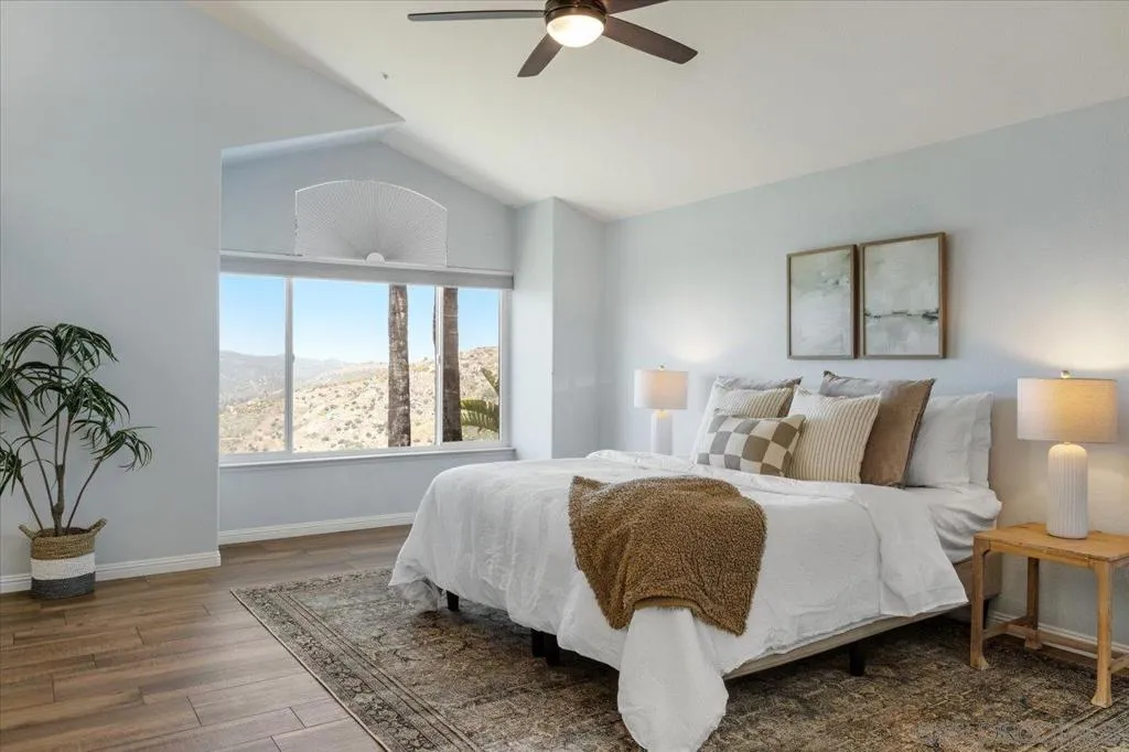 2292 Rock Crest Gln, Escondido, California 92026 home-pic-18