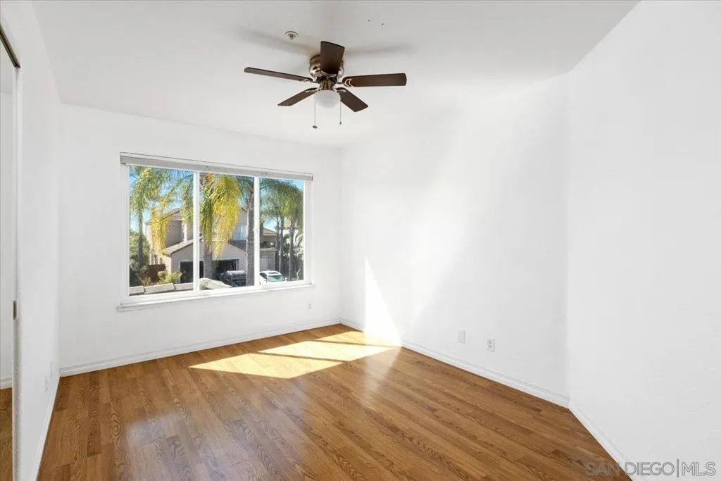 2292 Rock Crest Gln, Escondido, California 92026 home-pic-25