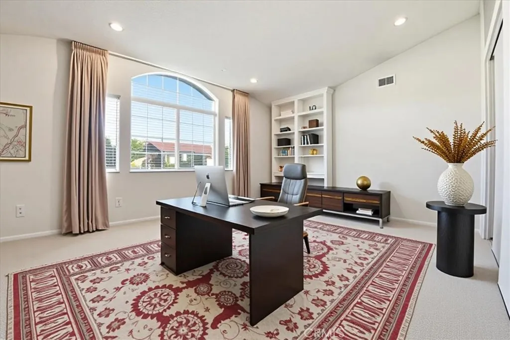 6721 Silver Oak, Riverside, California 92506 home-pic-48