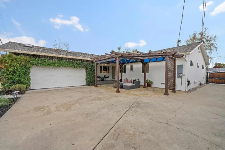 3825 Woodford Drive, San Jose, California 95124