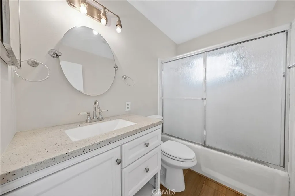 34350 Cedar Avenue, Yucaipa, California 92399 home-pic-10