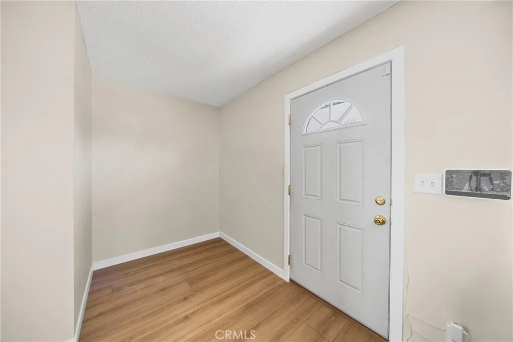 34350 Cedar Avenue, Yucaipa, California 92399 home-pic-11