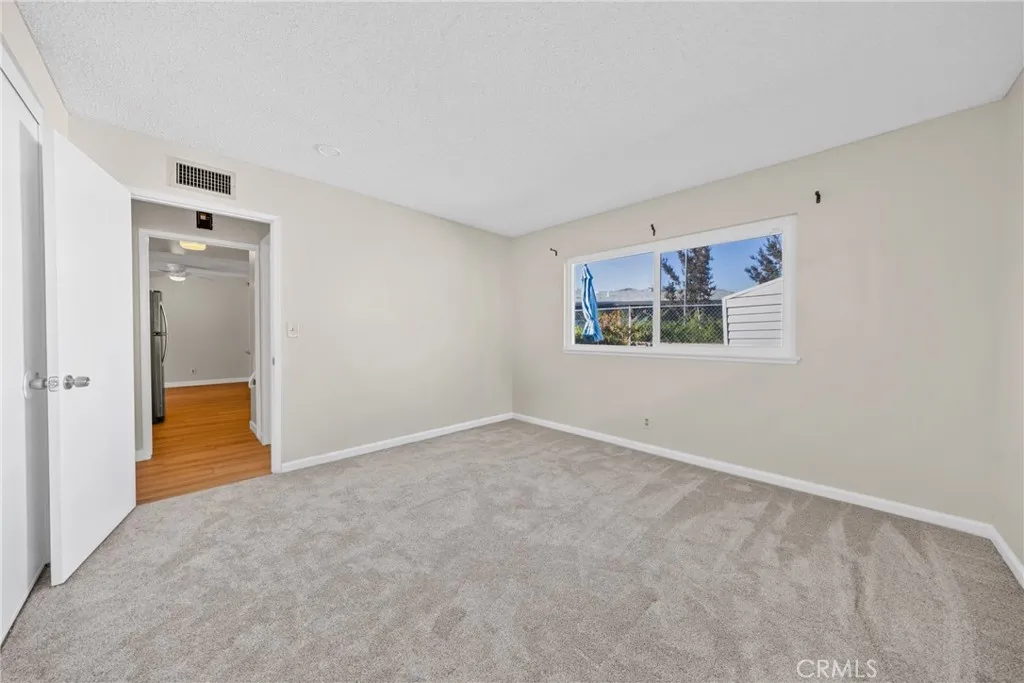 34350 Cedar Avenue, Yucaipa, California 92399 home-pic-9