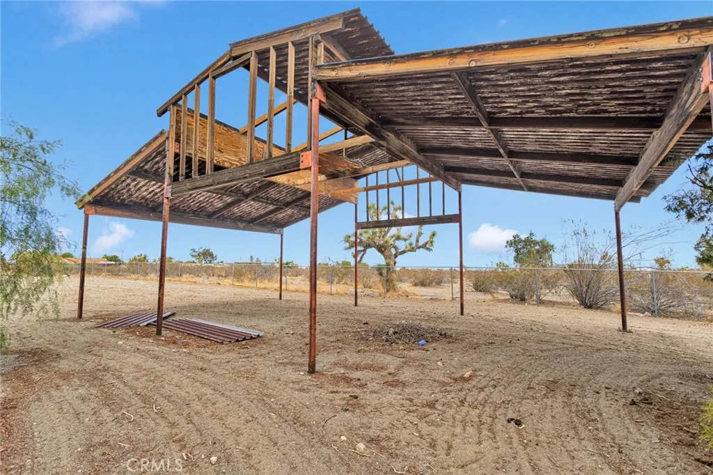 12288 Desert Ranch, Phelan, California 92371 home-pic-14