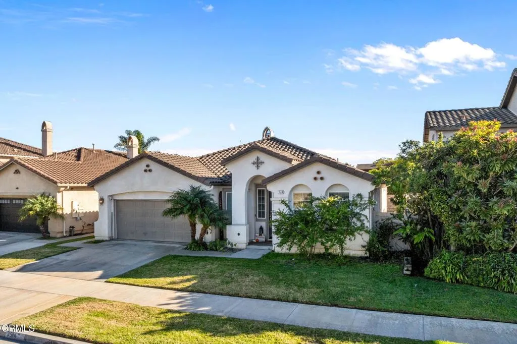 3514 Dunkirk Drive, Oxnard, California 93035 home-pic-4