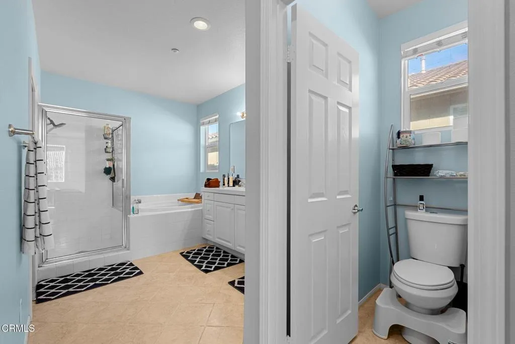 3514 Dunkirk Drive, Oxnard, California 93035 home-pic-19