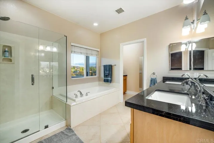16245 Wikiup Road, Ramona, California 92065