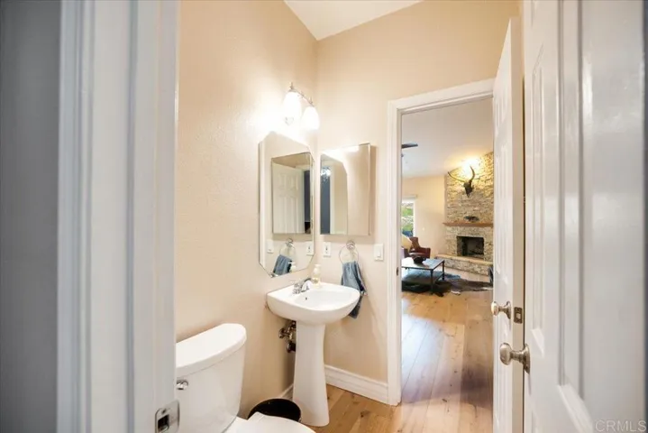 16245 Wikiup Road, Ramona, California 92065