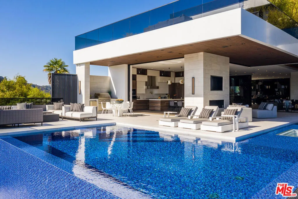 1475 Bel Air Road, Los Angeles, California 90077 home-pic-1