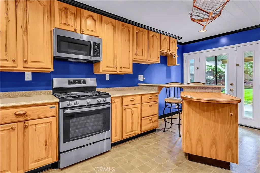 3832 W Avenue K13, Lancaster, California 93536 home-pic-10
