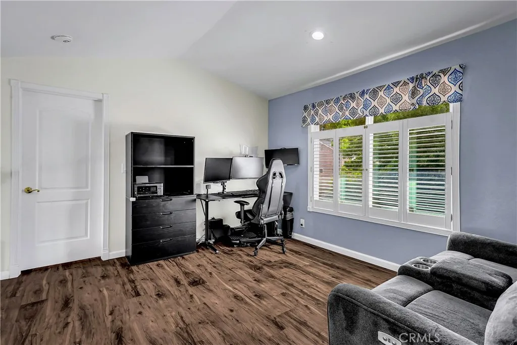 3832 W Avenue K13, Lancaster, California 93536 home-pic-14